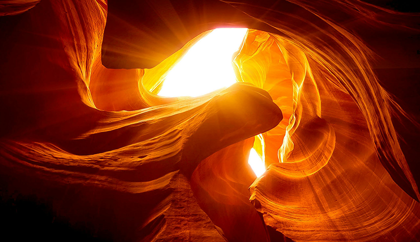 凯发天生一触即发制药盛装参展2024西鼎会，共绘健康产业新蓝图！